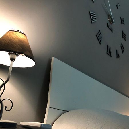 Appartamento 70 Mq "La Casa Di Cri" Milan Luaran gambar