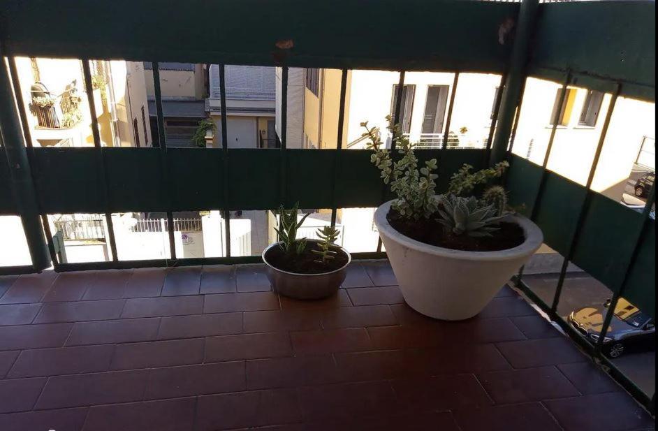 Appartamento 70 Mq "La Casa Di Cri" Milan Luaran gambar